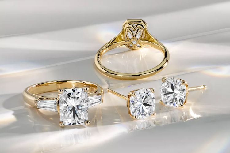 15% Off at David's Bridal